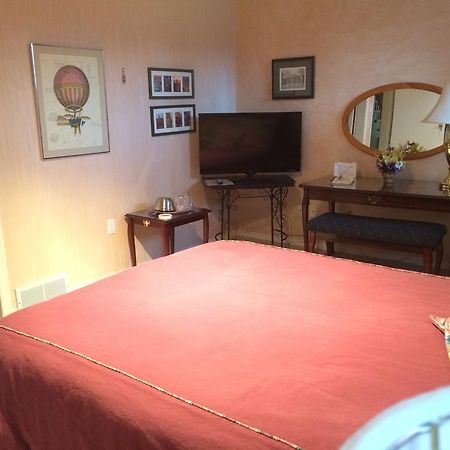 Cedar Heights B&B Cranbrook Ngoại thất bức ảnh