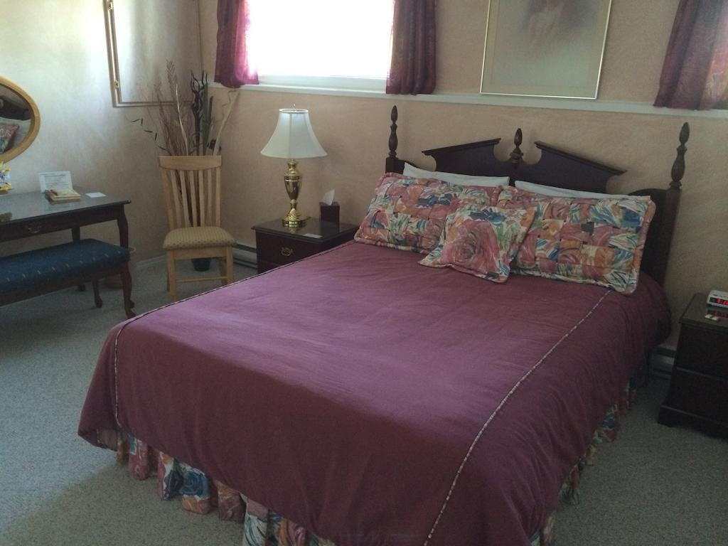 Cedar Heights B&B Cranbrook Phòng bức ảnh