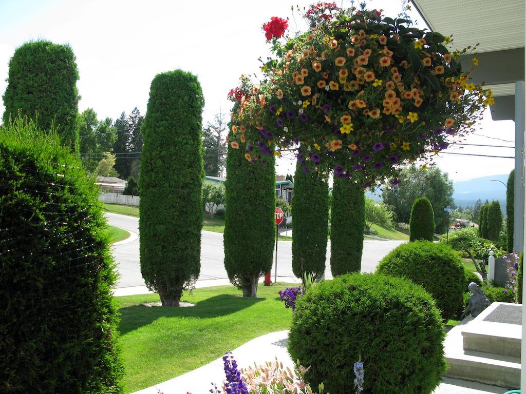 Cedar Heights B&B Cranbrook Ngoại thất bức ảnh